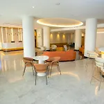Regency Park Hotel