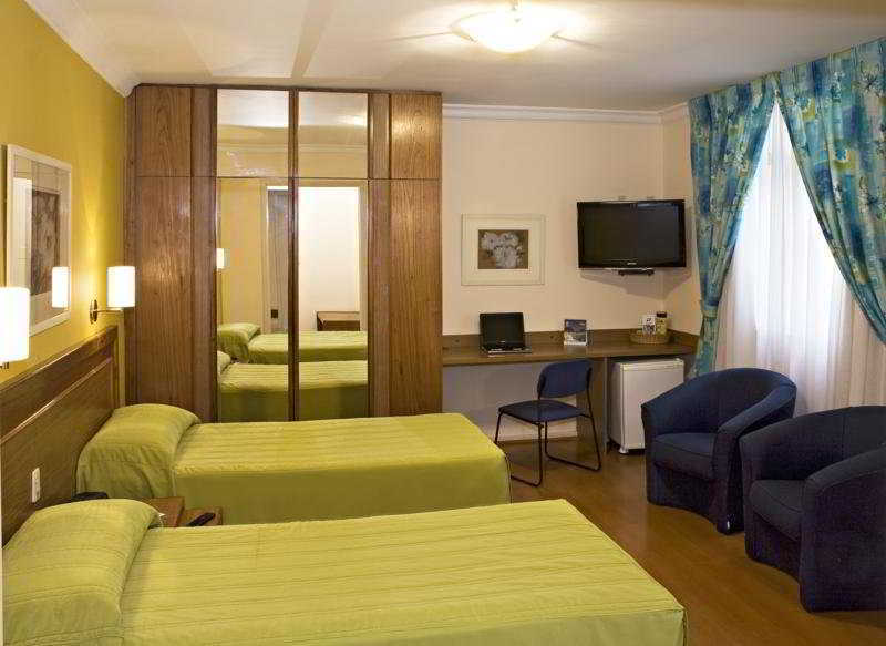 Hotel Regency Park 4*
