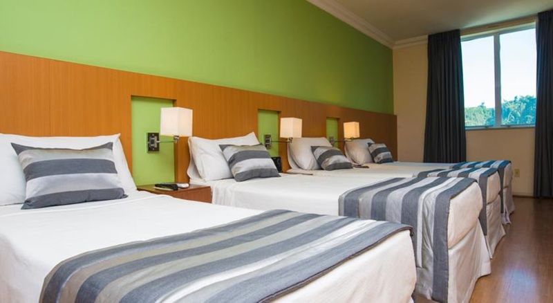 Hotel Regency Park